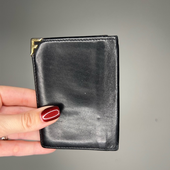 Salvatore Ferragamo  black leather wallet, made in Italy. Unisex. - Picture 3 of 8